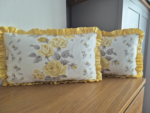 Two cushions cover handmade - cushions,