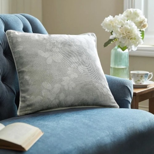 Laura ashley millhayes natural - ashley,