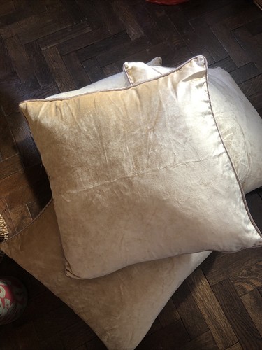 Laura ashley nigella - 4,