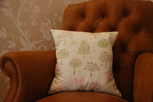 One handmade cushion laura - handmade,