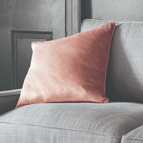 Laura ashley nigella - laura,