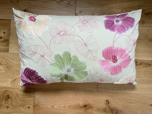 Laura ashley cushion never - ashley,